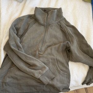 Lululemon Quarter-Zip Pullover Sweatshirt in Olive Green